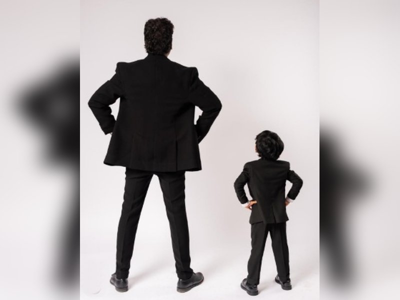 Atlee receives a lovely Father's Day wish from wife Priya: We love you to the moon and back 