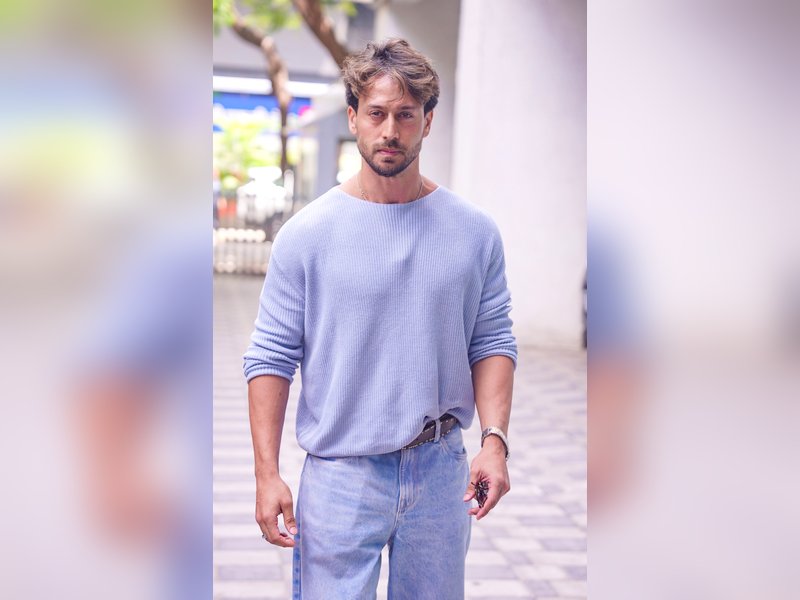 Tiger Shroff firing case: Shooters surveyed homes of Big B, Salman Khan, other stars