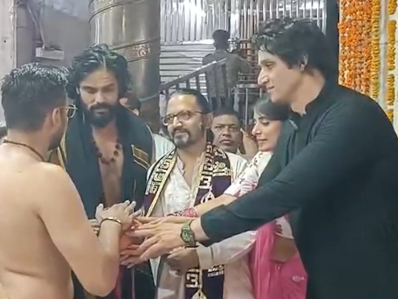 महाकाल की शरण में पहुंचे सौरभ राज जैन और अर्पित रांका, 'मेरे कृष्ण' की सफलता के लिए की विशेष प्रार्थना