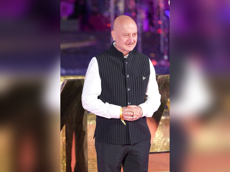 Anupam Kher says ‘India is changing’, calls for more food outlets on Samruddhi Mahamarg