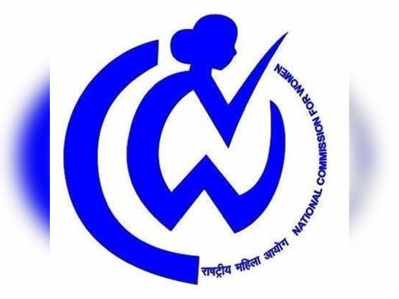 महिलाओं से जुड़े कंटेंट विवाद पर राष्ट्रीय महिला आयोग सख्त: प्रणीत मोरे, हिमांशु जांगड़ा और मधुर विरली को भेजा समन