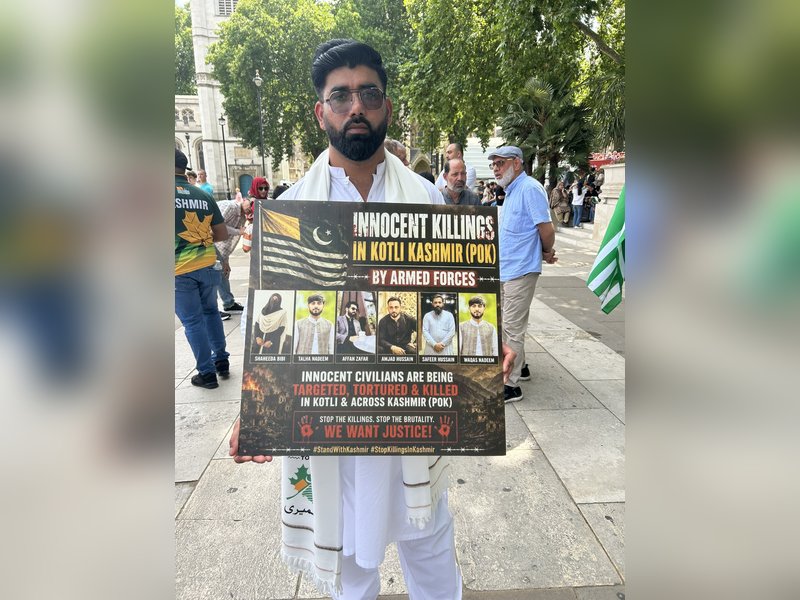 PoK atrocities: Kashmiri diaspora holds protests against Pakistan in London