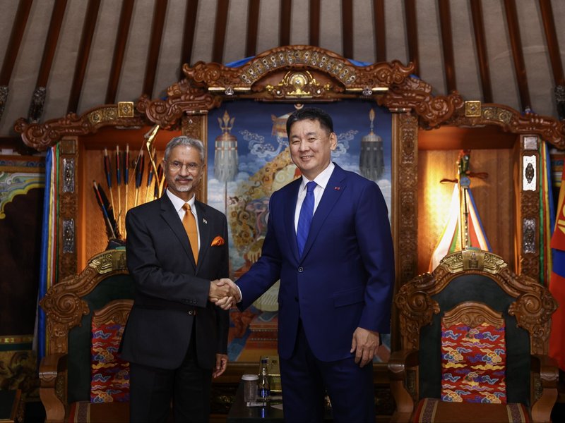 EAM Jaishankar calls on Mongolian President in Ulaanbaatar