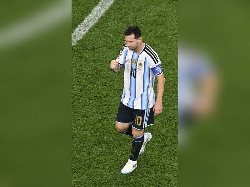I'm not spending time thinking about my age: Messi