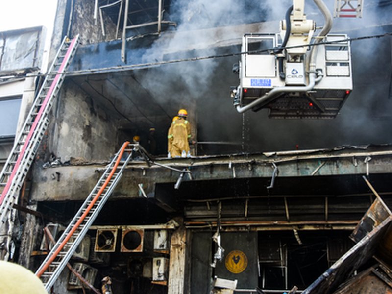 FIR registered in Lucknow fire tragedy; building owner arrested