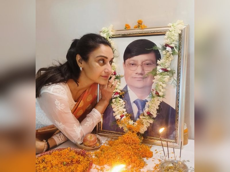Rati Pandey on father’s death anniversary: ‘Still trying to accept the reality of his absence’