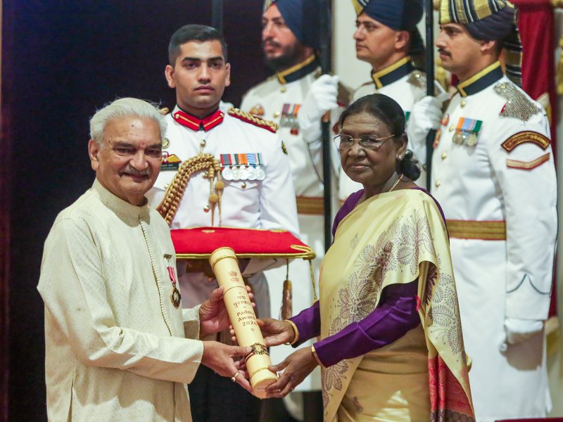 Padma Awards: Alka Yagnik, Vijay Amritraj, Rohit Sharma among 65 honoured by Prez Murmu