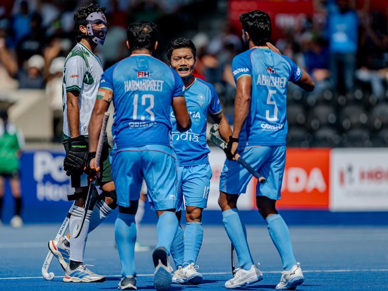 India beat Pakistan 4-3 in thrilling London-leg opener of the FIH Pro League on Tuesday. Photo credit: FIH