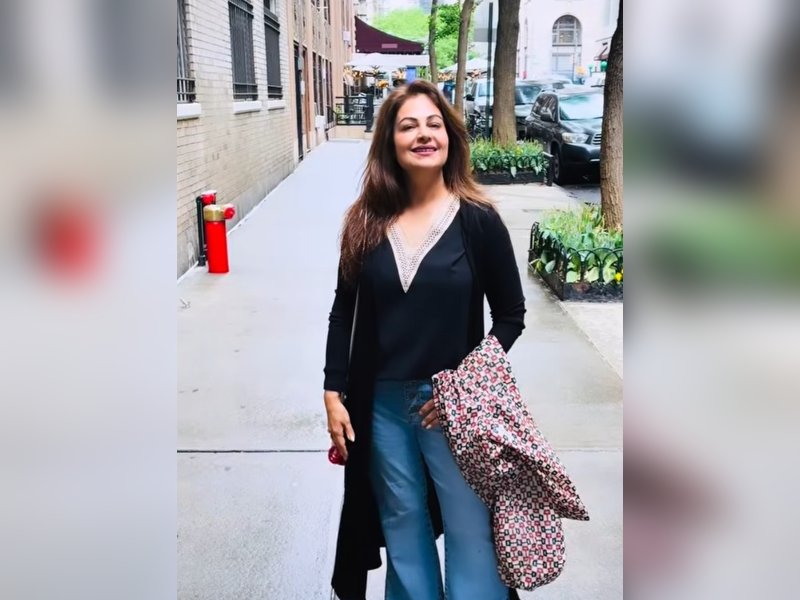 Ayesha Jhulka shares ‘postcard moments’ from an ordinary day