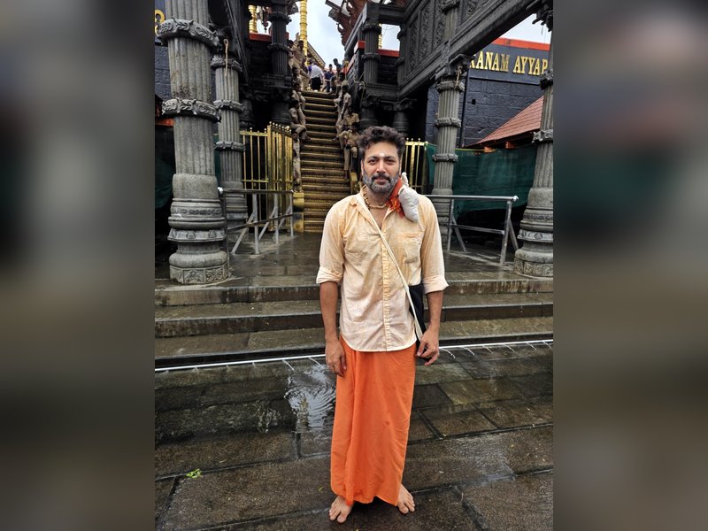 Ravi Mohan completes holy Sabarimala trip; says will work tirelessly in cinema industry for everyone who wants him to grow (Photo: Ravi Mohan/X)