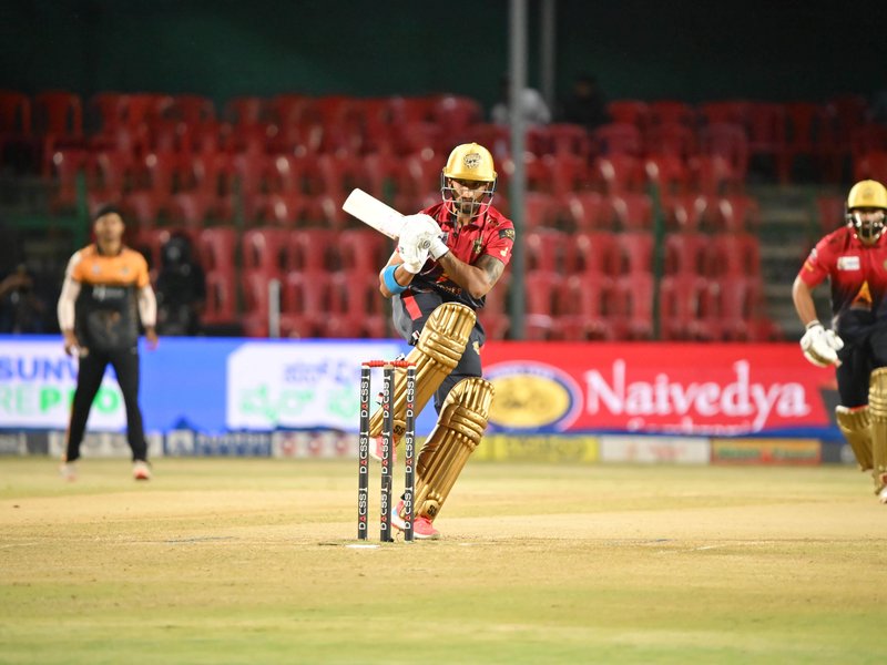 Openers Luvnith Sisodia and MG Naveen power Shivamogga Yodhas to a commanding win in the Maharaja Trophy KSCA T20 in Mysuru on Wednesday. Photo credit: KSCA