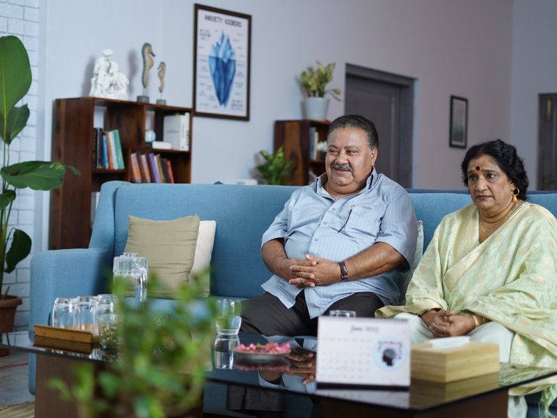 Seema Pahwa says she and Manoj gave their children ‘privacy, space’ 
