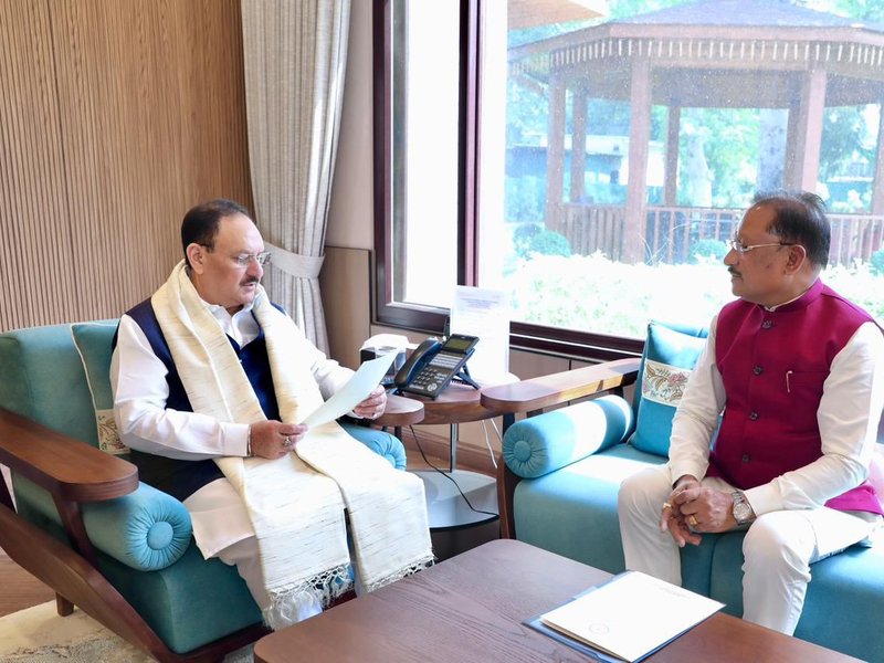 केंद्रीय मंत्री जेपी नड्डा से मिले सीएम विष्णुदेव साय, स्वास्थ्य सेवाओं और किसानों के लिए खाद-बीज उपलब्धता पर चर्चा