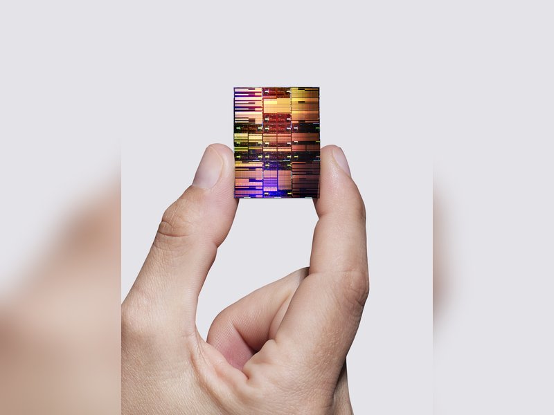 IBM unveils world's first sub-1 nanometre chip technology