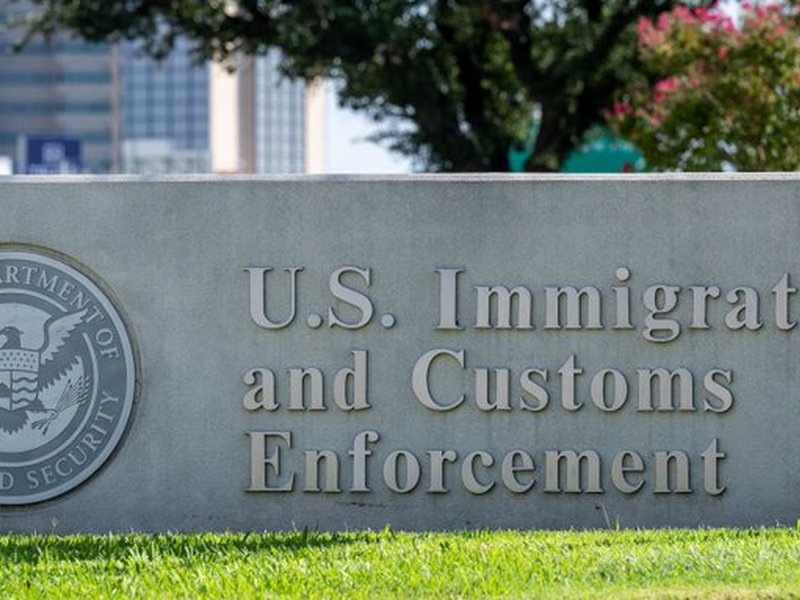Stephen Miller says US asylum system effectively closed