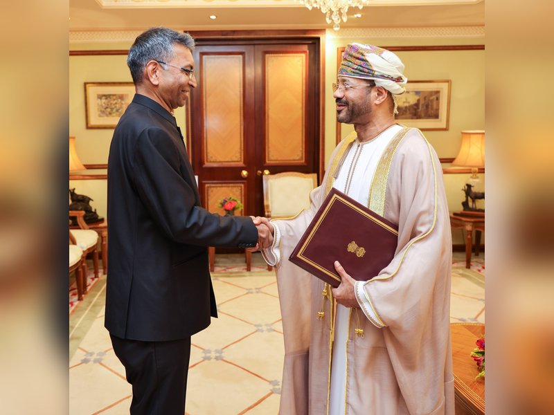 India’s Ambassador Prashant Pise presents credentials to Oman's Foreign Minister 
