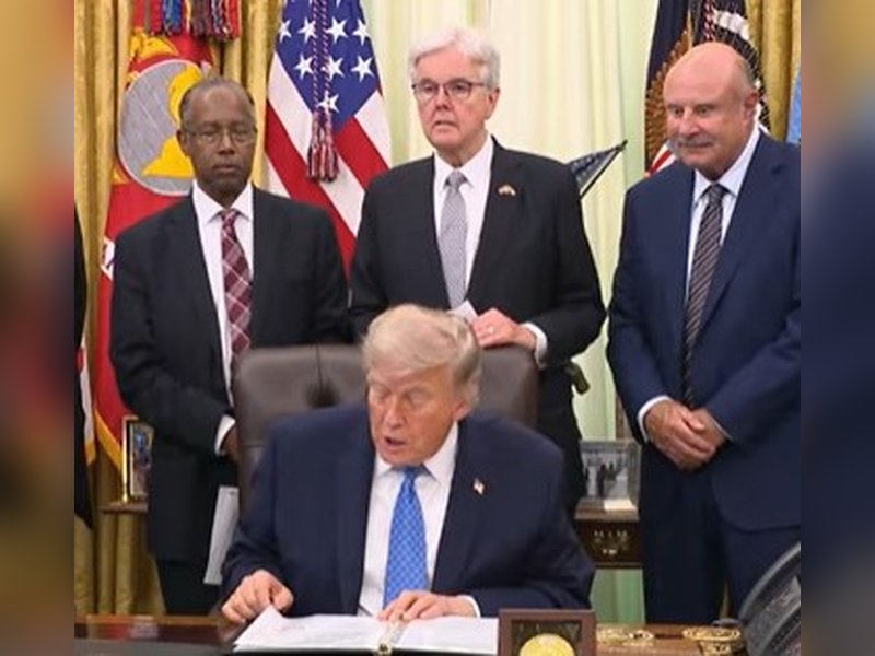 Trump panel seeks repeal of Johnson Amendment