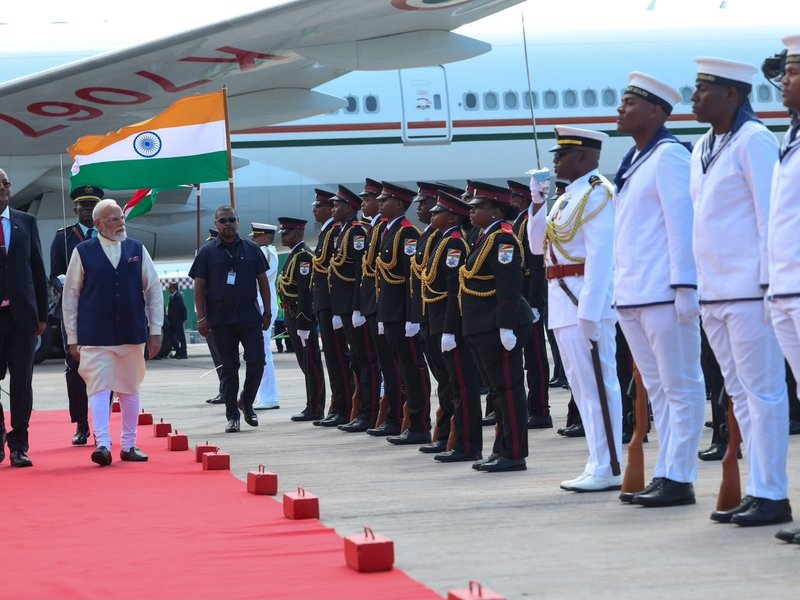 PM Modi arrives in Seychelles, receives warm welcome from Prez Herminie and diaspora at airport