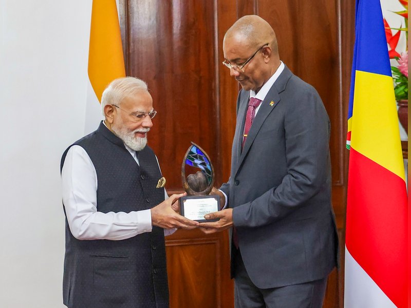 'Proud declaration of India's ascent': HM Shah congratulates PM Modi on Seychellois honour