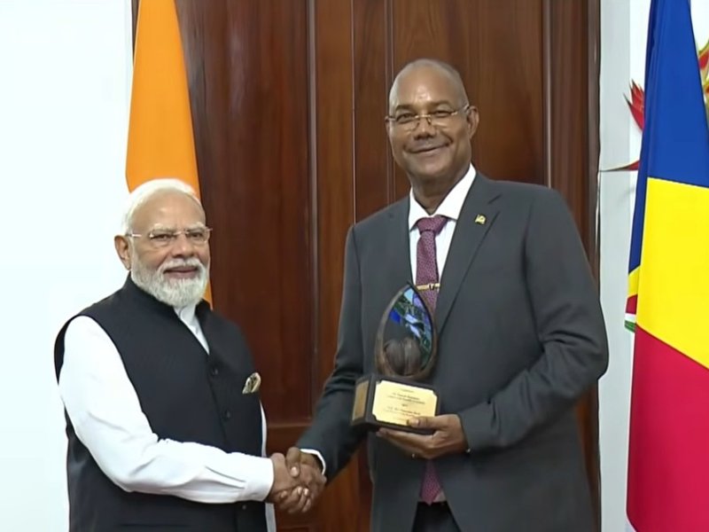 Seychelles confers ‘Guardian of the Blue Horizon’ title on PM Narendra Modi