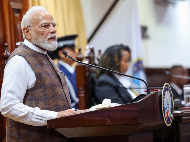 ‘Seychelles not small island state but large ocean country’: PM Modi