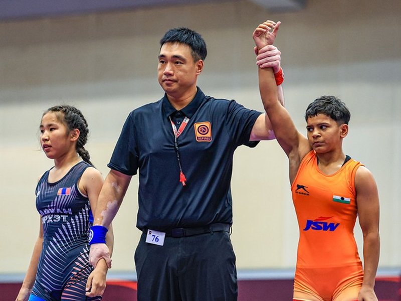 Three gold medals for women wrestlers as India dominates day 2 of U15 Asian Championships (Credit: WFI)