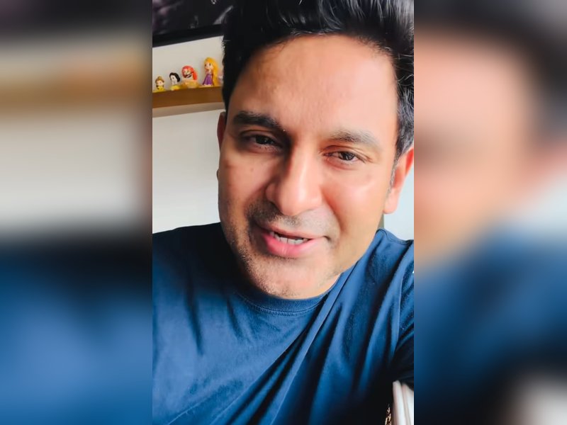 Manoj Muntashir reveals 'Teri Mitti' was written imagining a soldier's final moments on the battlefield
