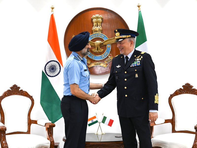 India, Italy Air Chiefs discuss strengthening defence cooperation and military engagements