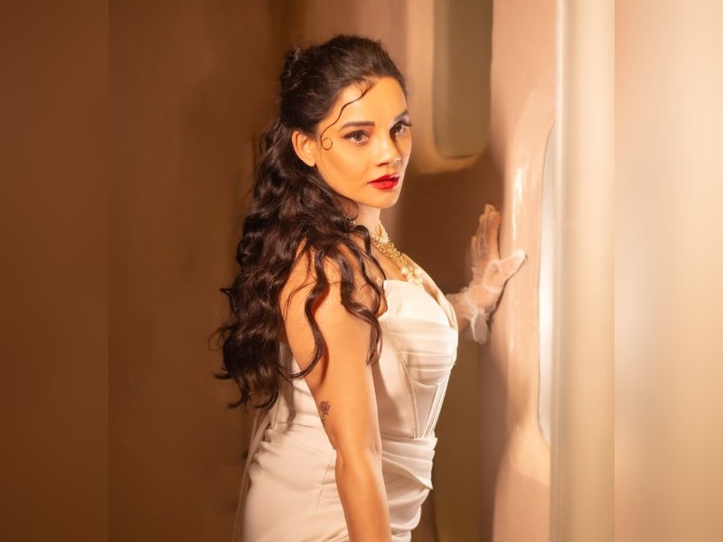 ‘Diya Aur Baati Hum’ fame Kanika Maheshwari voices concern over Mumbai’s ongoing water crisis