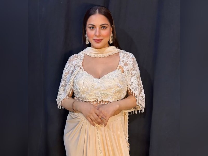 Shraddha Arya replies to people asking her to post more as she's 'losing fans’, 'prioritises' colouring babies' books