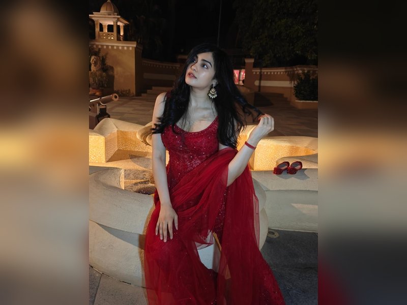 Adah Sharma shares her glam mode to ghost mode transformation in an unplanned night adventure