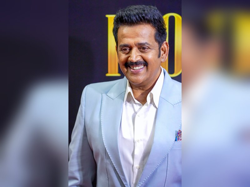 Ravi Kishan recalls dreaming of buying makeup, not a house or car during struggling days