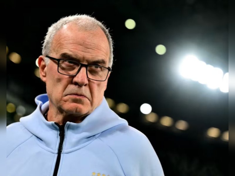 Bielsa steps down as Uruguay manager