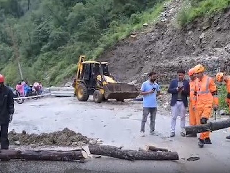 रुद्रप्रयाग में आपदा मॉक ड्रिल सफल, तीर्थयात्रियों की सुरक्षा के लिए प्रशासन ने जारी किए सख्त निर्देश