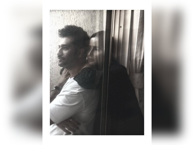 Vicky Kaushal shares romantic pic as he enjoys rain with his ladylove Katrina Kaif 