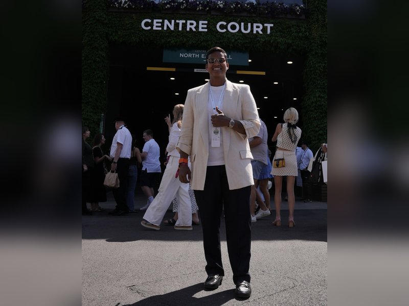 All-rounder Deepti Sharma visits Wimbledon