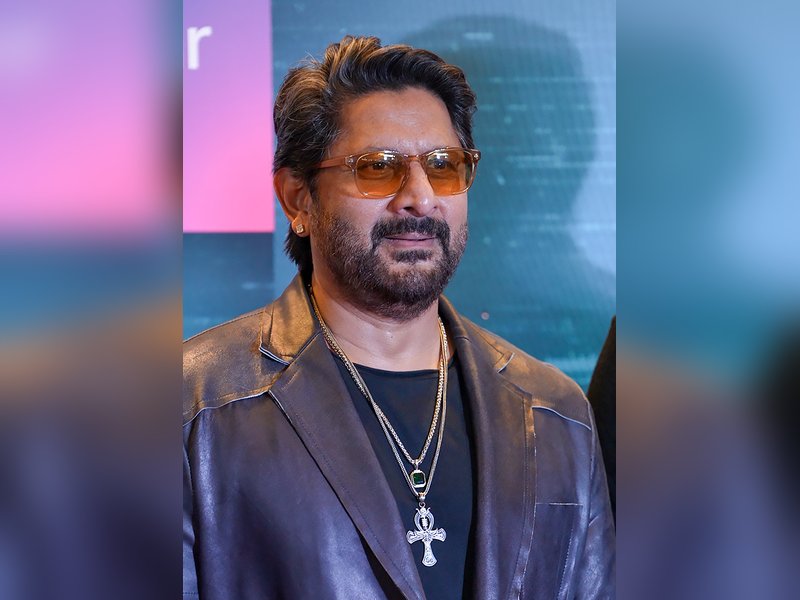 Arshad Warsi says he relies on his gut feeling for his quick wit and humour 
