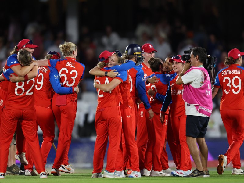 England ease past SA to set up Women's T20 WC final with Australia