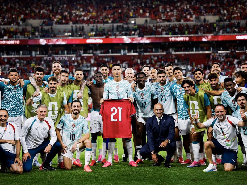 Ronaldo puts on No. 21 shirt to honour Diogo Jota after Portugal's win