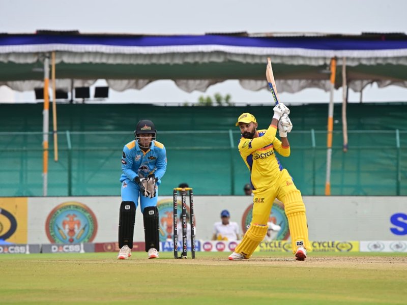 Ritesh Bhatkal stars in Mysore Warriors' three-wicket victory over Gulbarga Mystics in the Maharaja Trophy KSCA T20 in Hubballi on Friday. Photo credit: KSCA