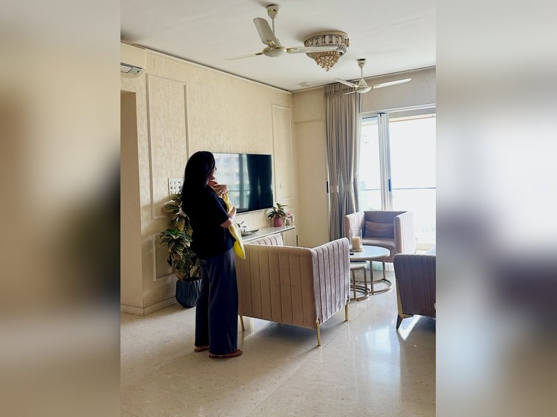 Surbhi Jyoti shares a glimpse of her life post embracing motherhood 