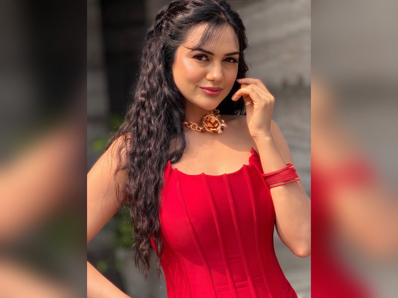 Akanksha Chamola admits she was bisexual before marriage to Gaurav Khanna: Mujhe ladkiya pasand hain 