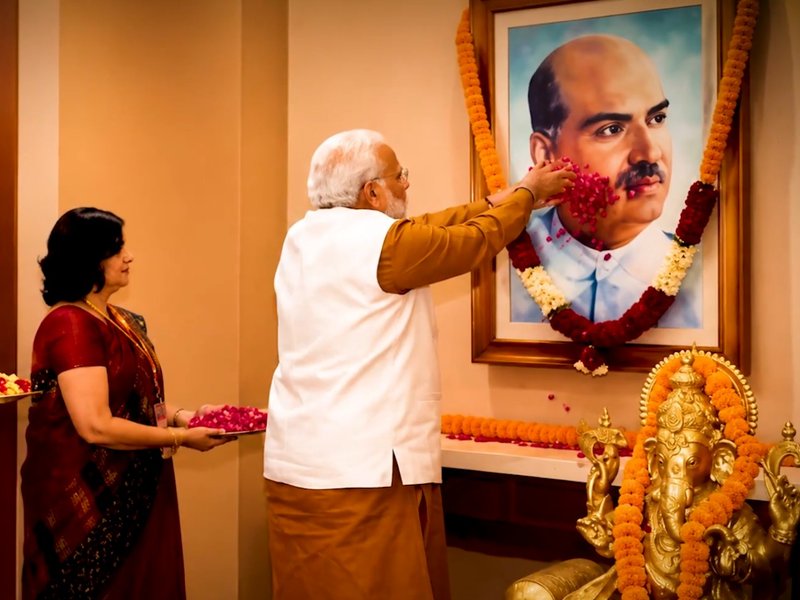 श्यामा प्रसाद मुखर्जी की जयंती पर पीएम मोदी ने लिखा लेख, कहा- 'राष्ट्र निर्माण के संकल्प को नई ऊर्जा दे रहा उनका विजन'