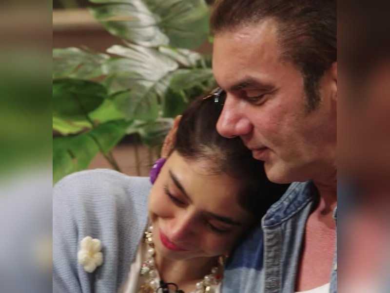 Sohail Khan makes Niti Taylor break down into tears, later promises a lifetime bond