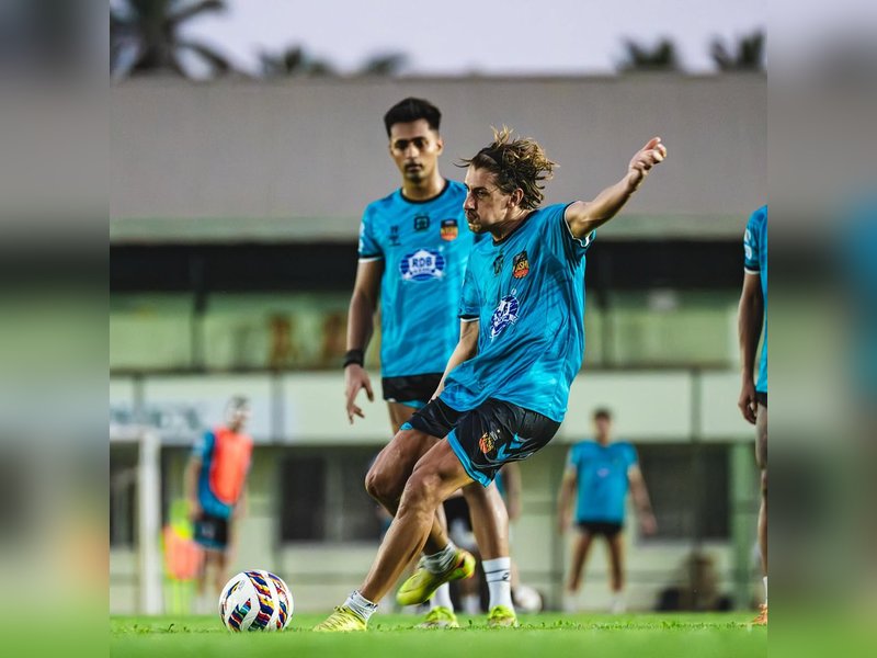 Punjab FC sign Spanish forward Alfred Planas Moya for one year (Credit: Punjab FC)