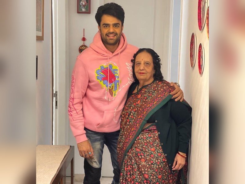 Maniesh Paul’s mother passes away at the age of 77