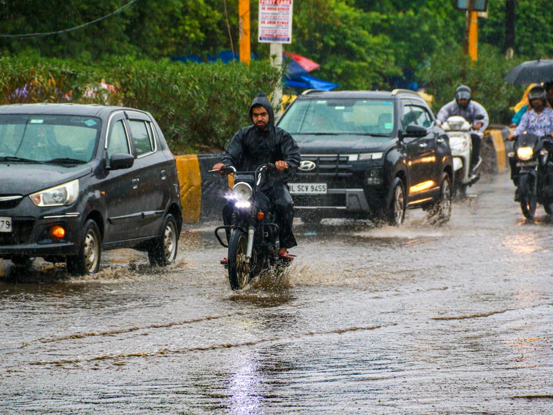 दिल्ली-एनसीआर में अगले दो दिन बारिश के आसार, शुक्रवार के लिए आईएमडी येलो अलर्ट जारी 