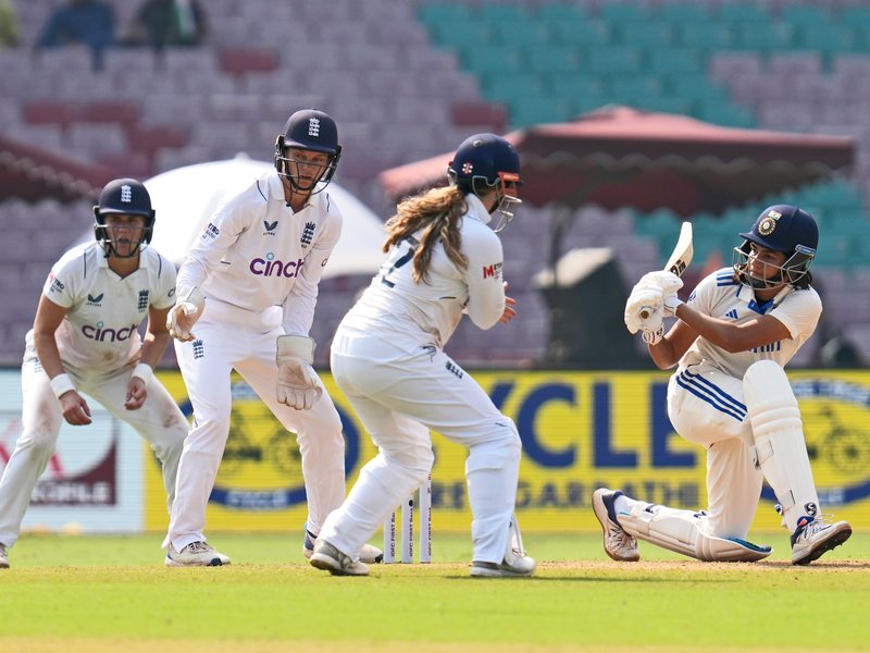 One-off women's Test: Lord's prepares for landmark game as England, India renew red-ball rivalry (preview)