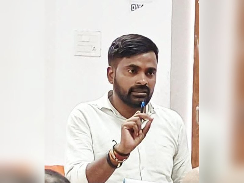 बांकीपुर उपचुनाव: कौन हैं नीरज कुमार सिन्हा, जिन्हें भाजपा ने अभिषेक कुमार की जगह बनाया उम्मीदवार