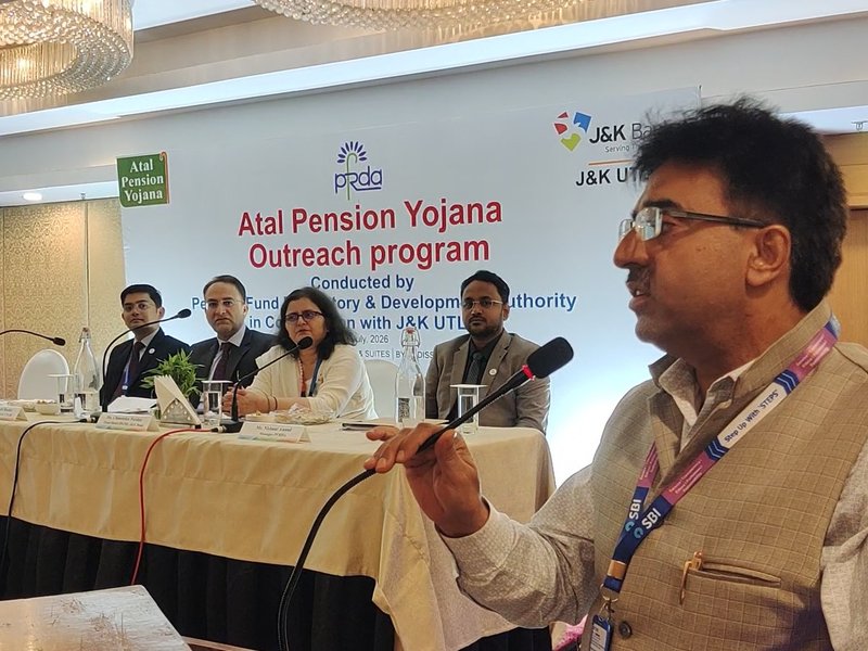 अटल पेंशन योजना: जम्मू में लोगों को बताया गया सुरक्षित रिटायरमेंट का रास्ता, लाभार्थियों ने साझा किए अनुभव